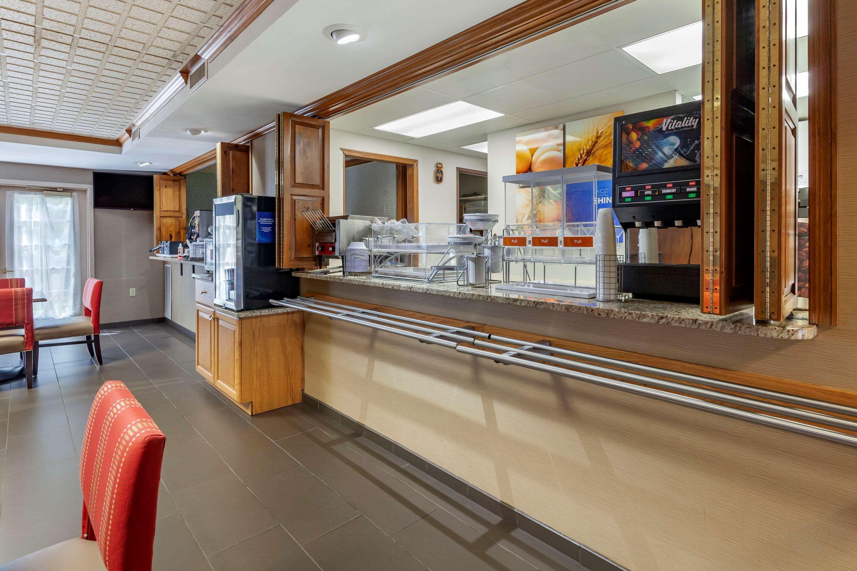 Comfort Suites Marquette Eksteriør billede