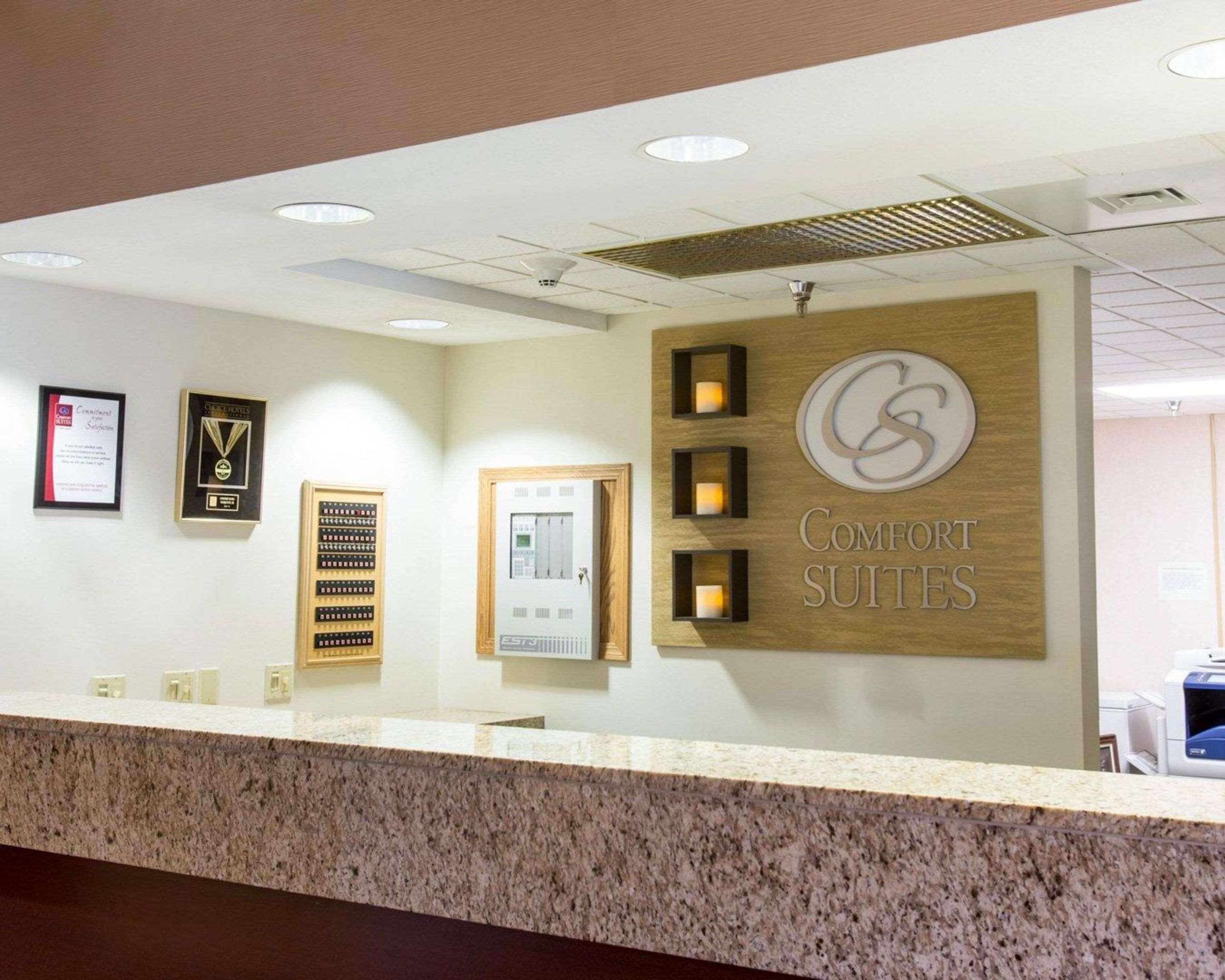 Comfort Suites Marquette Eksteriør billede